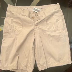 Dockers- sure fit waistband women’s cargo shorts-Size 14